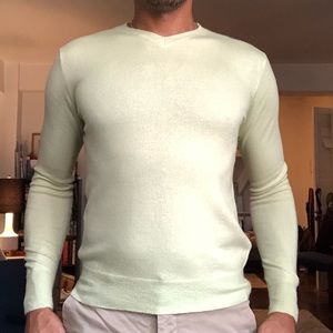 J Crew light green Men’s Cashmere V-Neck Sweater